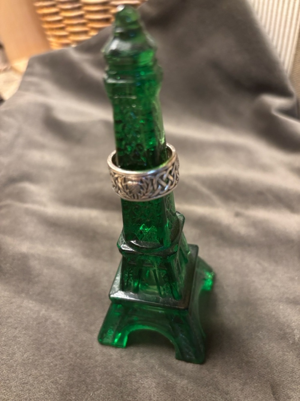 Celtic knot ring - Picture 2 of 2